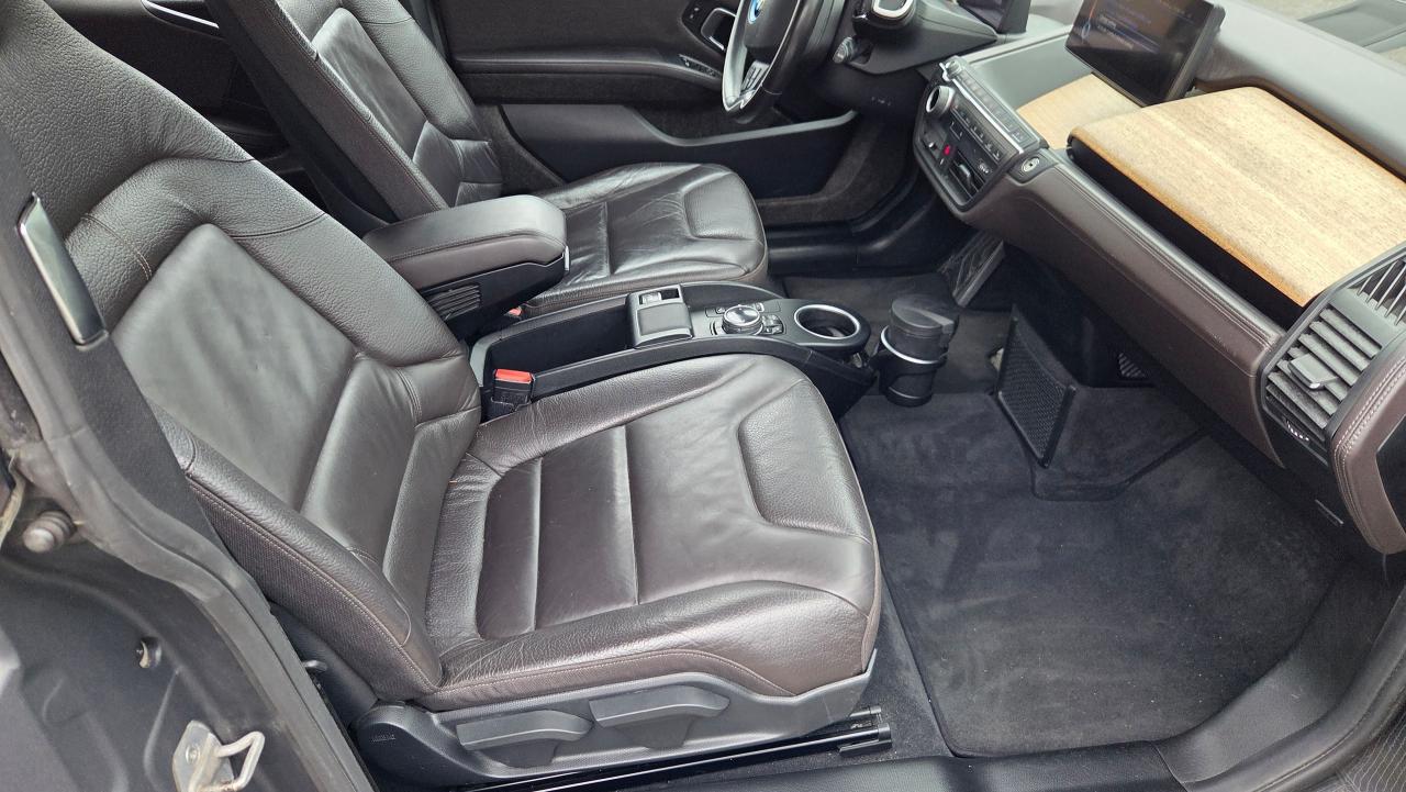 2014 BMW i3 4dr HB w/Range Extender - Photo #8
