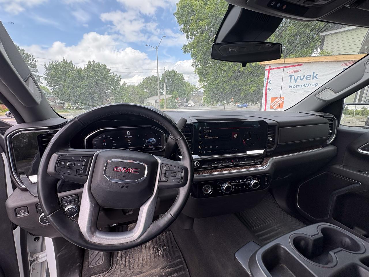 2023 GMC Sierra 1500 SLE - Photo #7