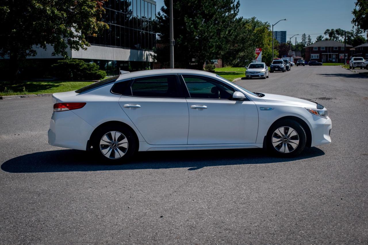2017 Kia Optima Hybrid Premium Easy financing, fast approvals - Photo #5