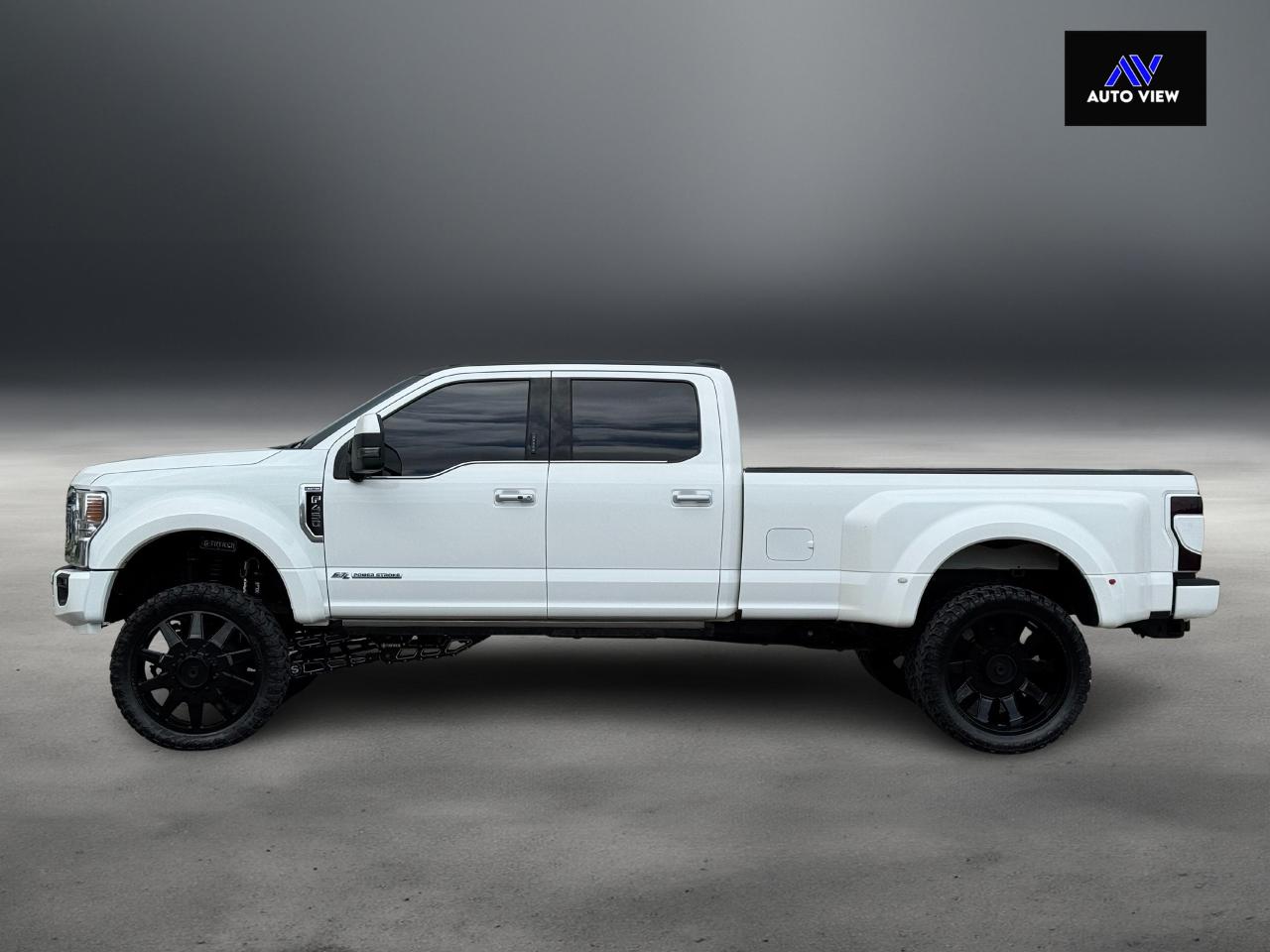 2020 Ford F-450 Limited **STRYKER LIFT / FOX SUSPENSION** - Photo #8