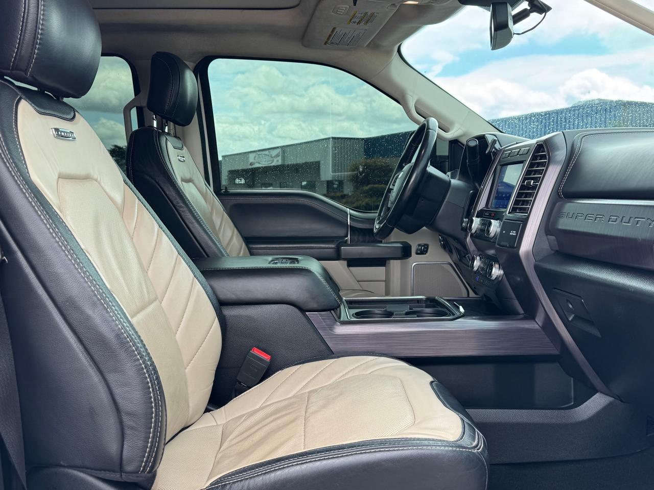 2020 Ford F-450 Limited **STRYKER LIFT / FOX SUSPENSION** - Photo #41