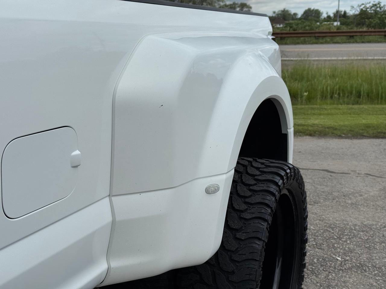 2020 Ford F-450 Limited **STRYKER LIFT / FOX SUSPENSION** - Photo #14