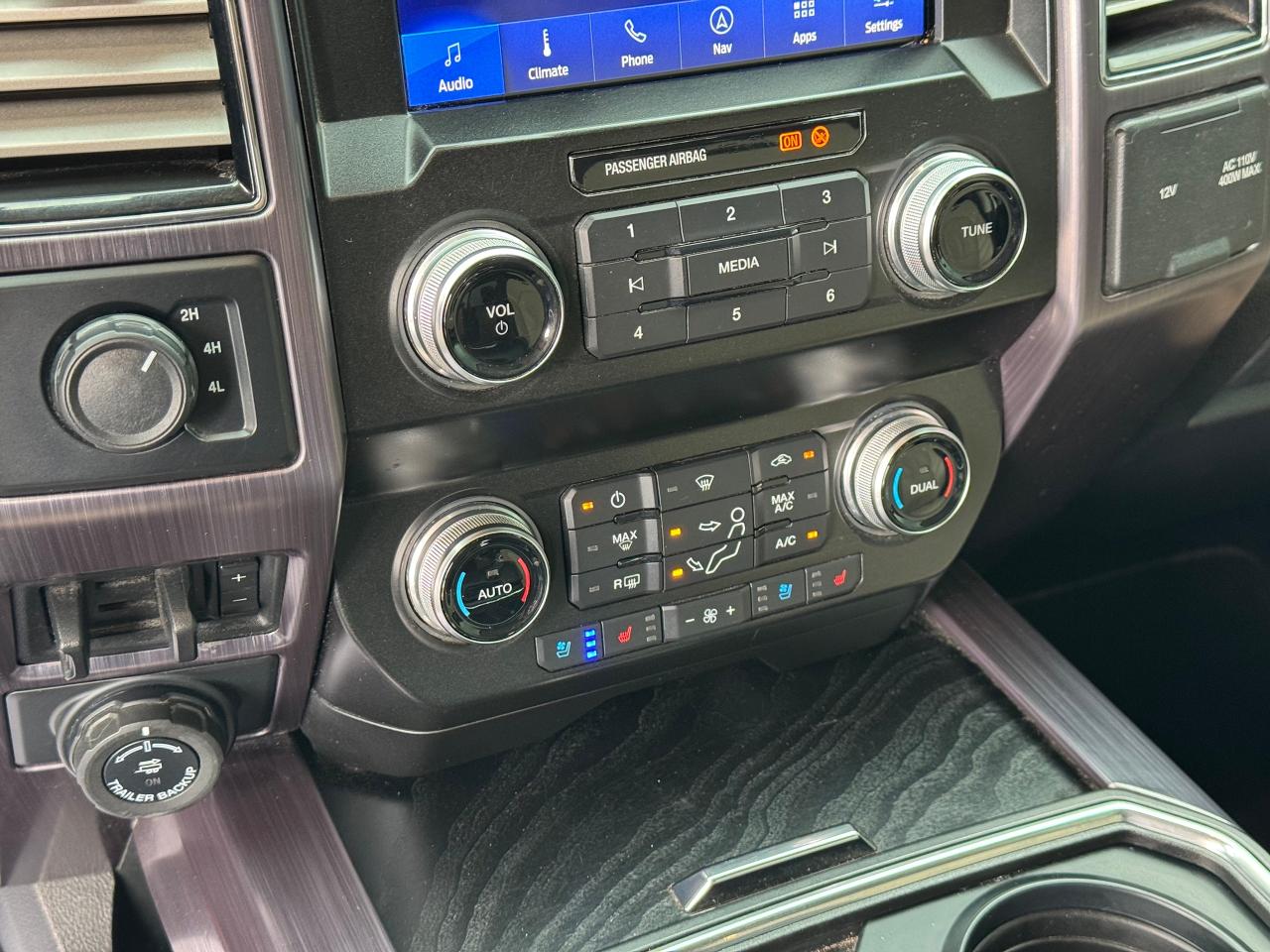 2020 Ford F-450 Limited **STRYKER LIFT / FOX SUSPENSION** - Photo #31