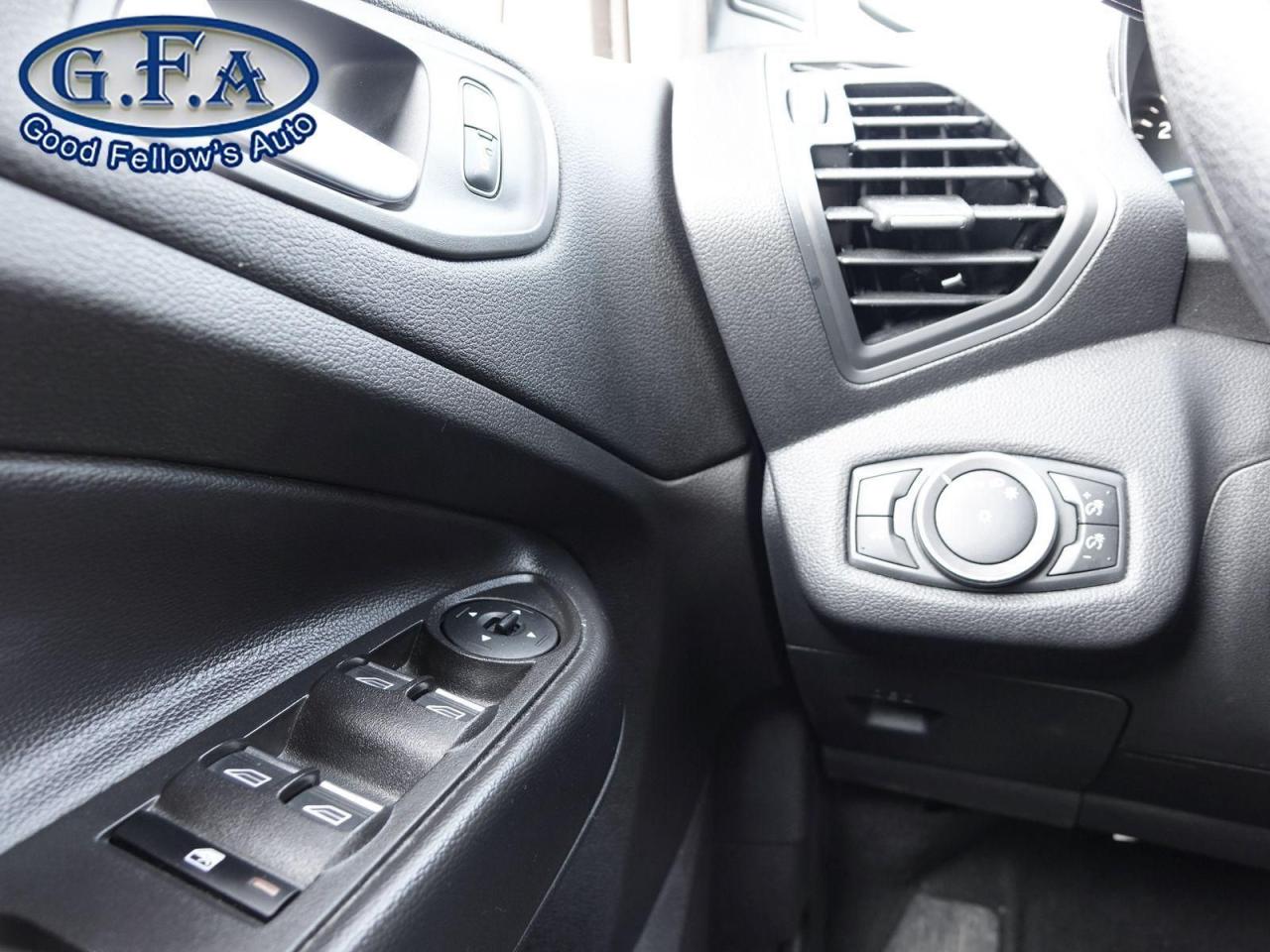 2019 Ford Escape SE MODEL, AWD, REARVIEW CAMERA, HEATED SEATS, POWE - Photo #17