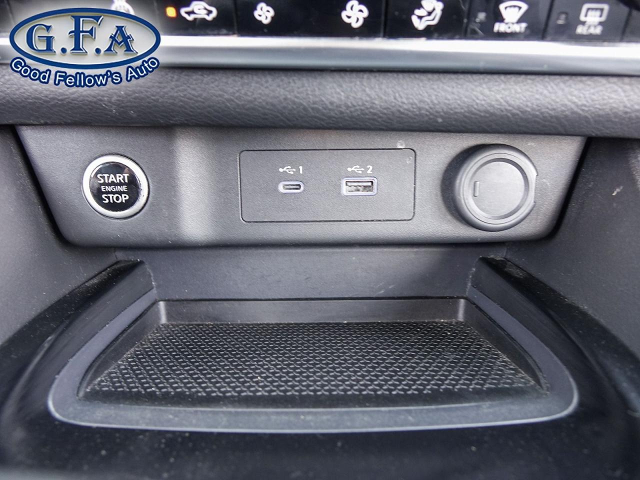 2021 Nissan Rogue SV PREMIUM MODEL, AWD, LEATHER SEATS, PANORAMIC RO Photo16