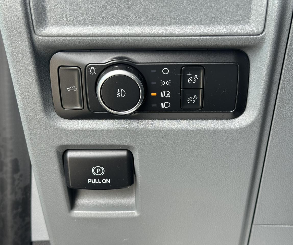 2021 Ford F-150 XLT 2WD SuperCab 8' Box Photo