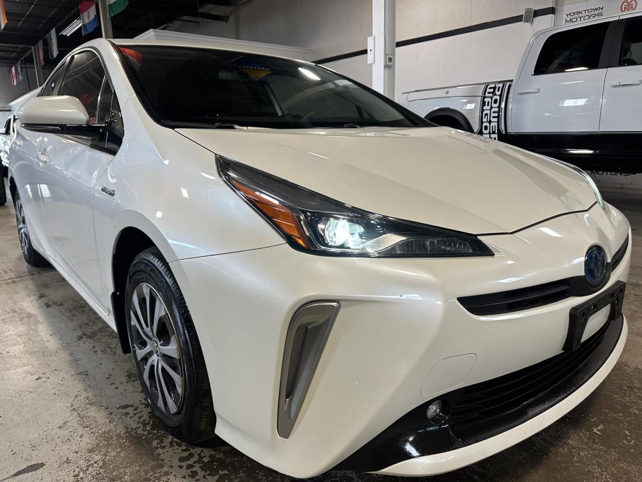 2019 Toyota Prius AWD | TECHNOLOGY | HYBRID | VARIABLE / CVT | 4 CLY - Photo #3