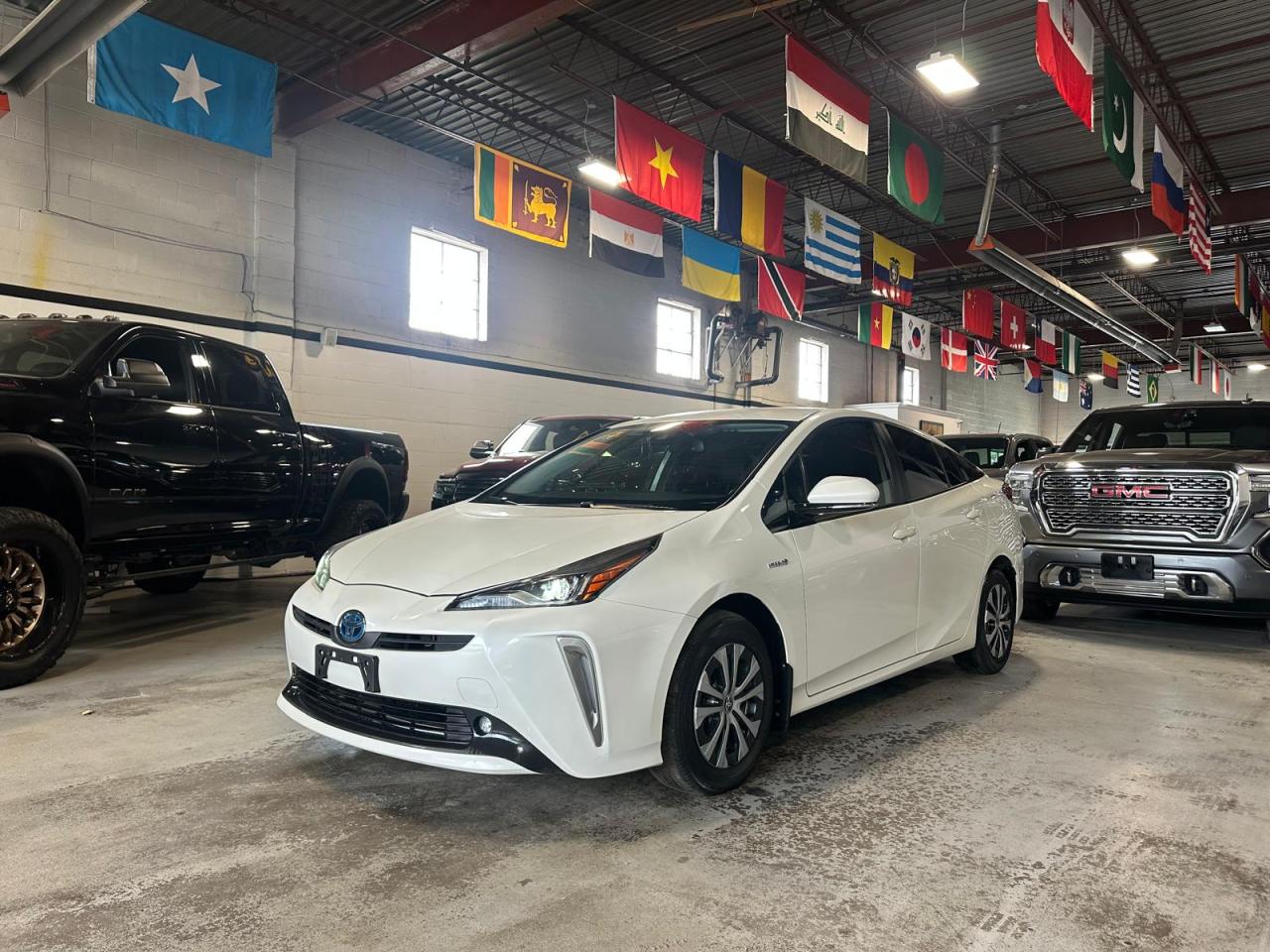 Used 2019 Toyota Prius AWD | TECHNOLOGY | HYBRID | VARIABLE / CVT | 4 CLY for sale in North York, ON