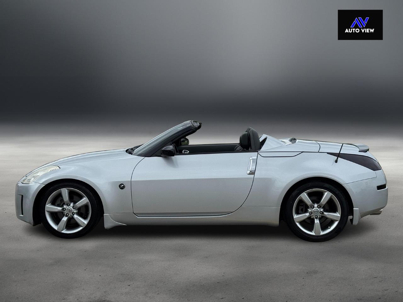 2006 Nissan 350Z Roadster Touring **LOW KM'S** - Photo #8