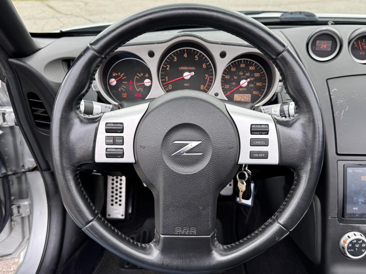 2006 Nissan 350Z Roadster Touring **LOW KM'S** - Photo #24