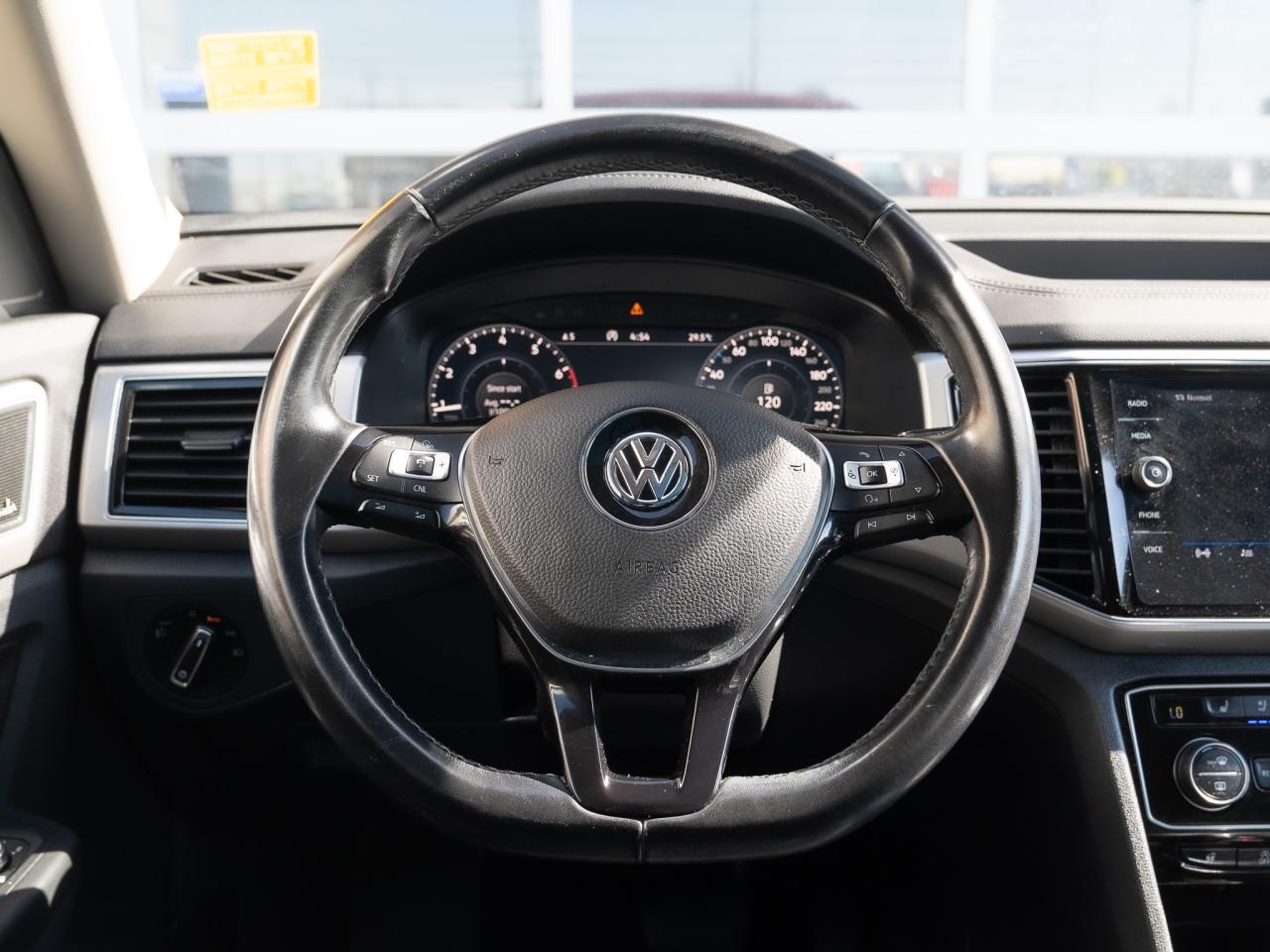 2018 Volkswagen Atlas EXECLINE - Photo #9