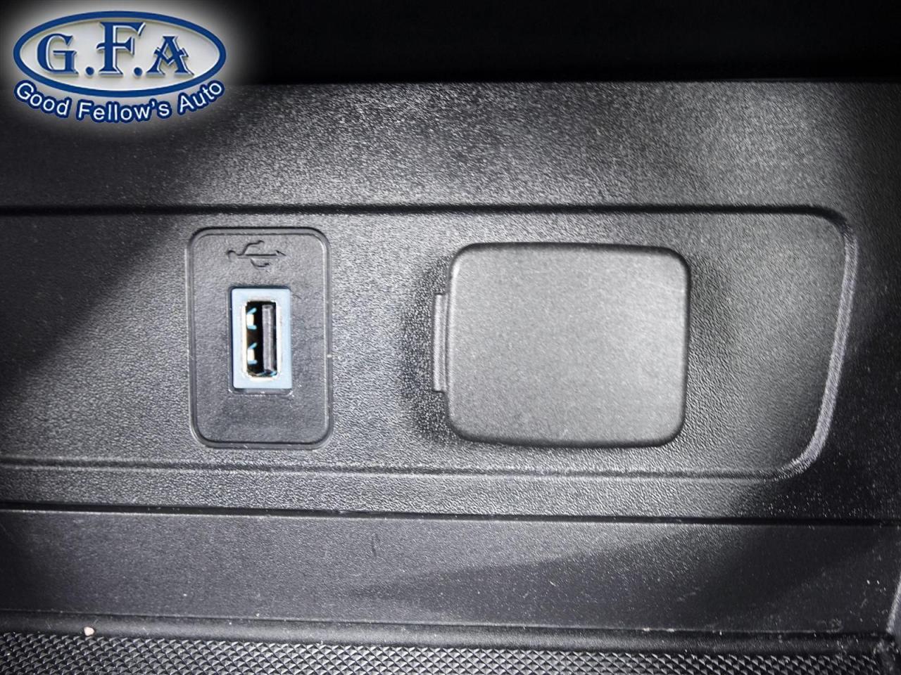 2019 Ford Escape SE MODEL, AWD, REARVIEW CAMERA, HEATED SEATS, POWE - Photo #15