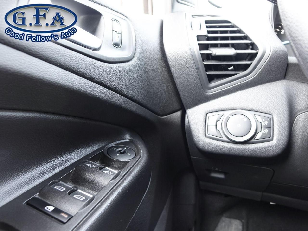 2019 Ford Escape SE MODEL, AWD, REARVIEW CAMERA, HEATED SEATS, POWE - Photo #17