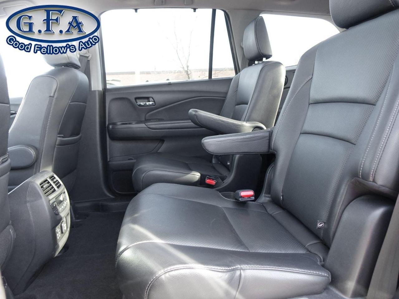 2020 Honda Pilot TOURING MODEL, 7 PASSENGER, AWD, LEATHER SEATS, SU - Photo #11
