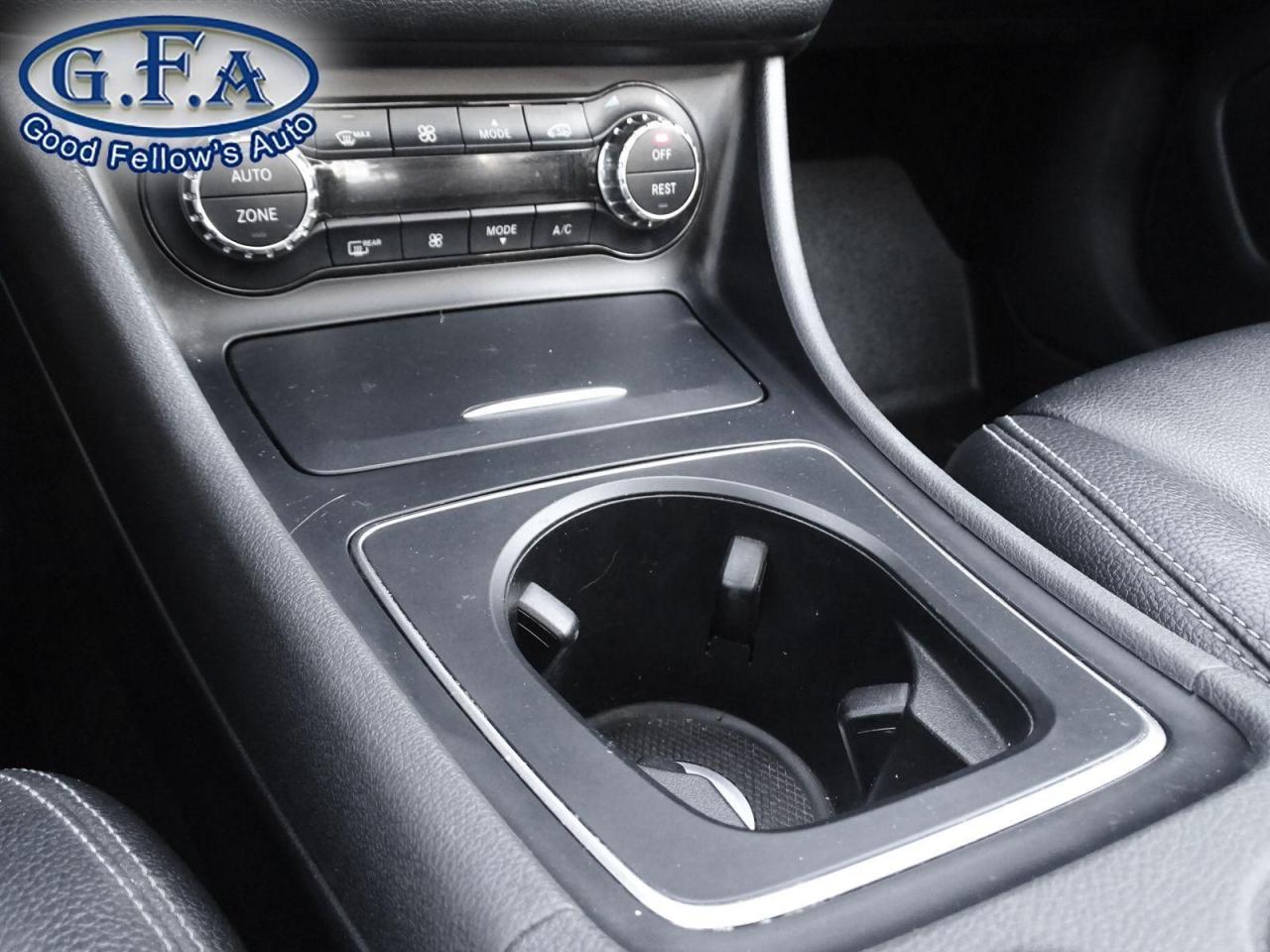 2017 Mercedes-Benz GLA 4MATIC, SUNROOF, LEATHER SEATS, HEATED SEATS, POWE - Photo #13