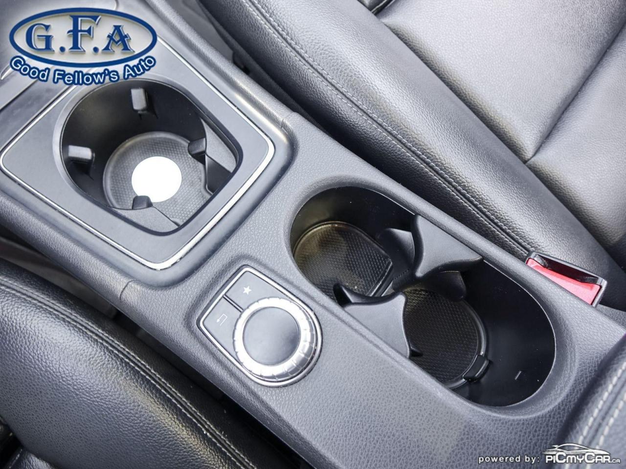2017 Mercedes-Benz GLA 4MATIC, SUNROOF, LEATHER SEATS, HEATED SEATS, POWE - Photo #14