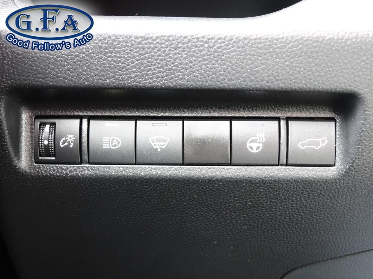 2021 Toyota RAV4 XSE MODEL, HYBRID, AWD, LEATHER SEATS,PANORAMIC RO - Photo #22