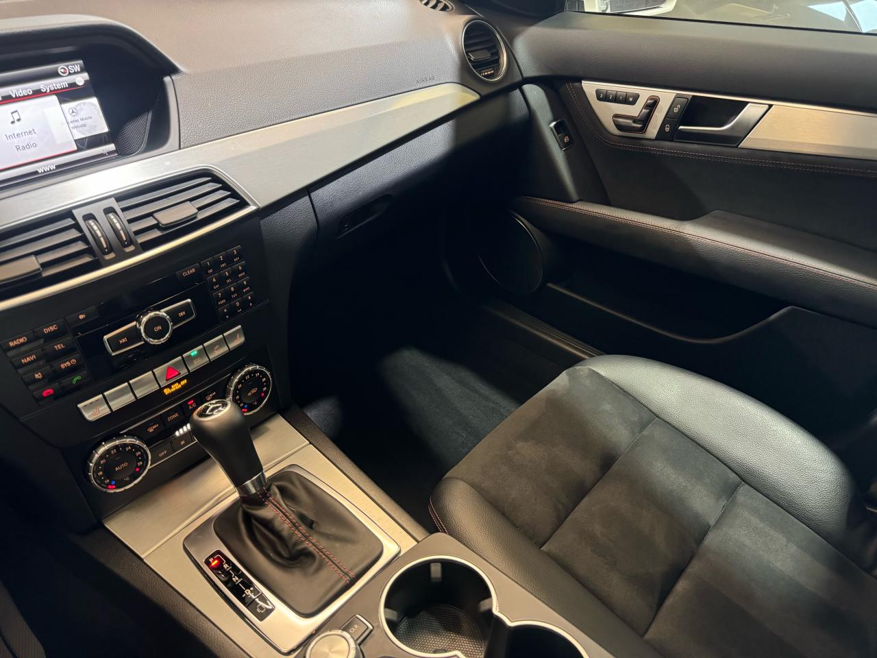 2014 Mercedes-Benz C 350 4MATIC|NAVI|BACKUP|BSM|PANO|ACTIVE BRAKE| - Photo #25