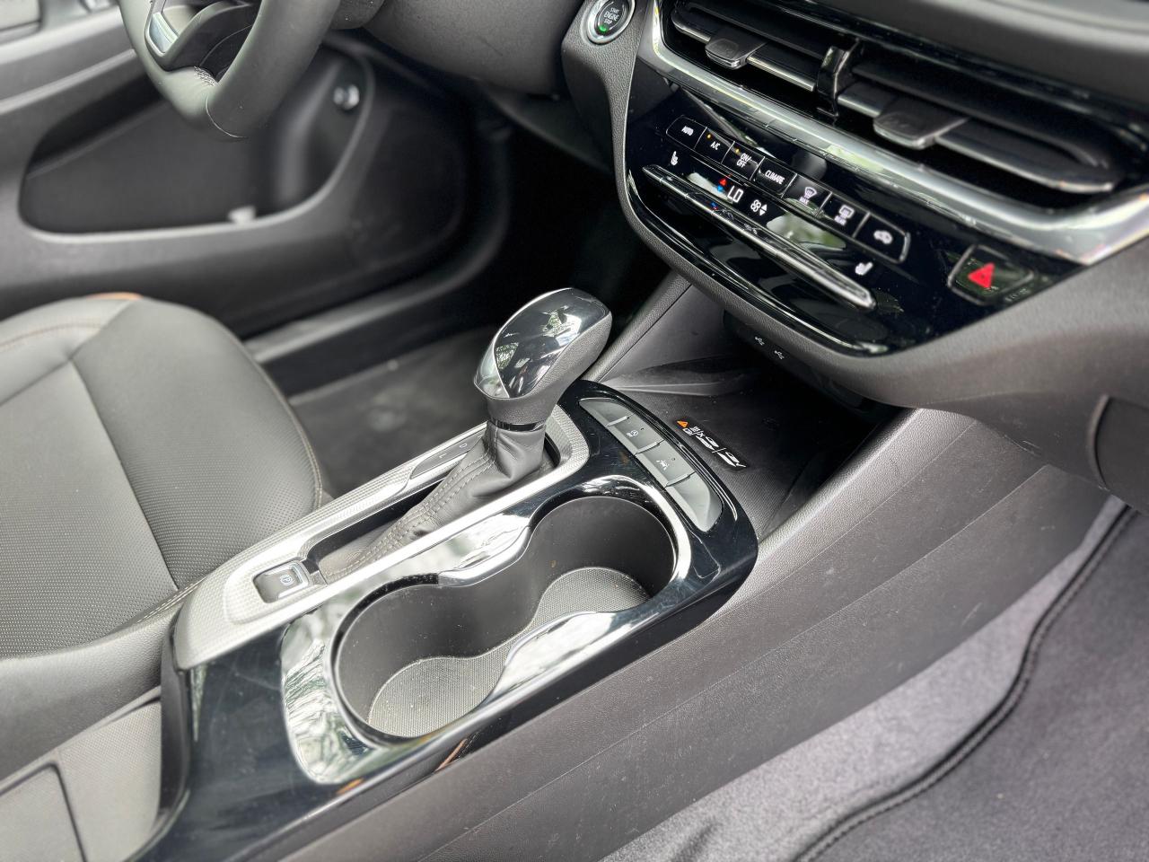 2025 Buick Envista Avenir - Photo #17