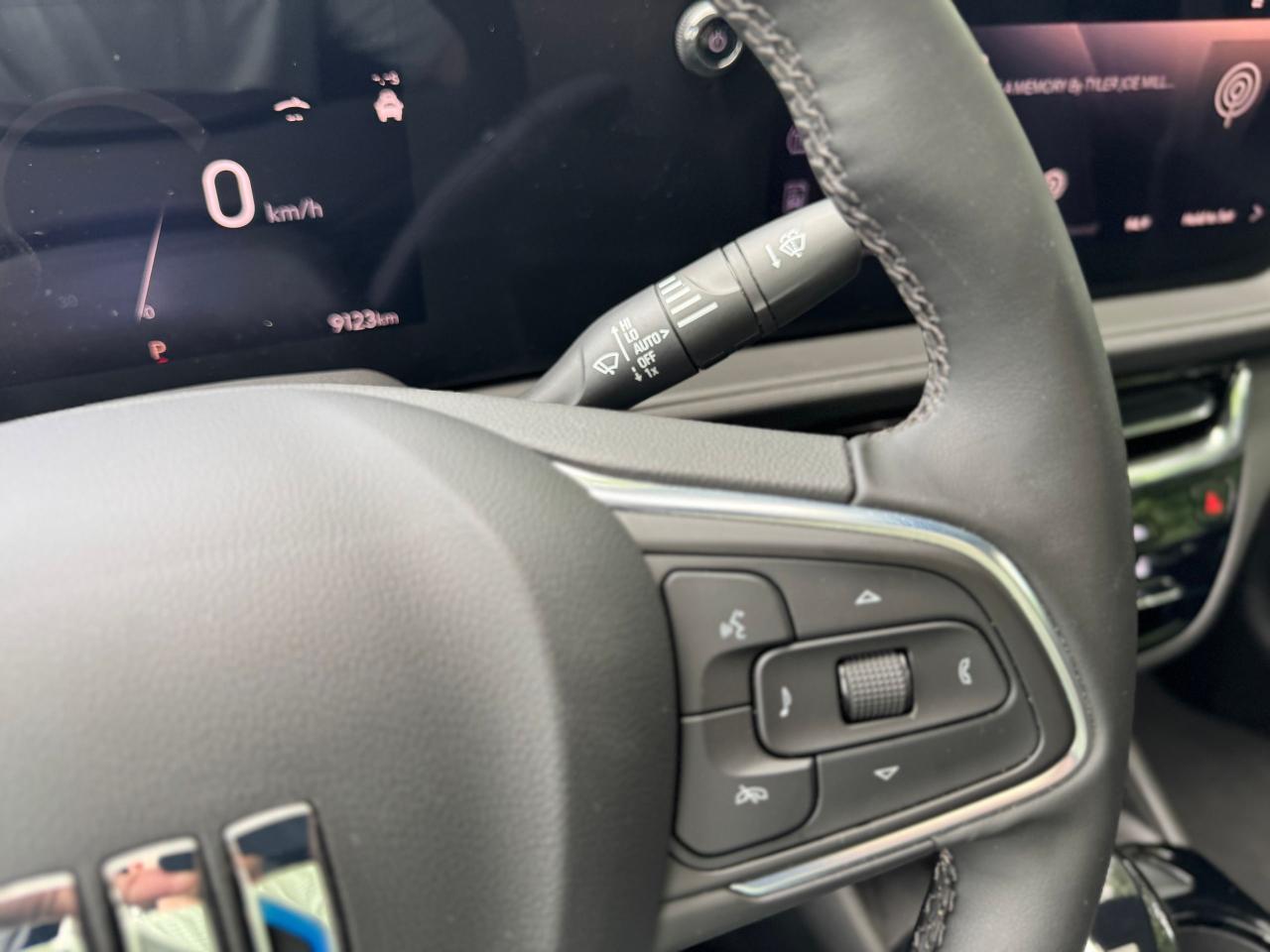2025 Buick Envista Avenir - Photo #23