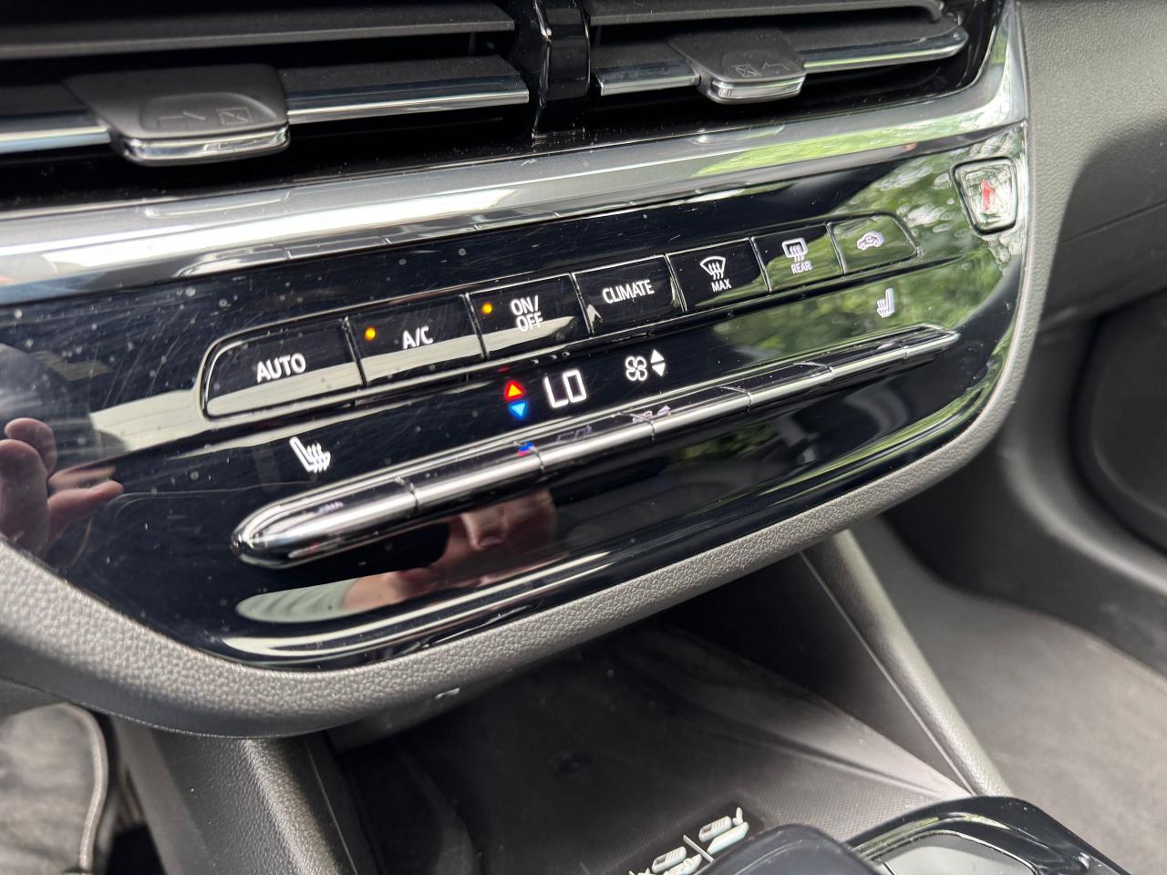2025 Buick Envista Avenir - Photo #24