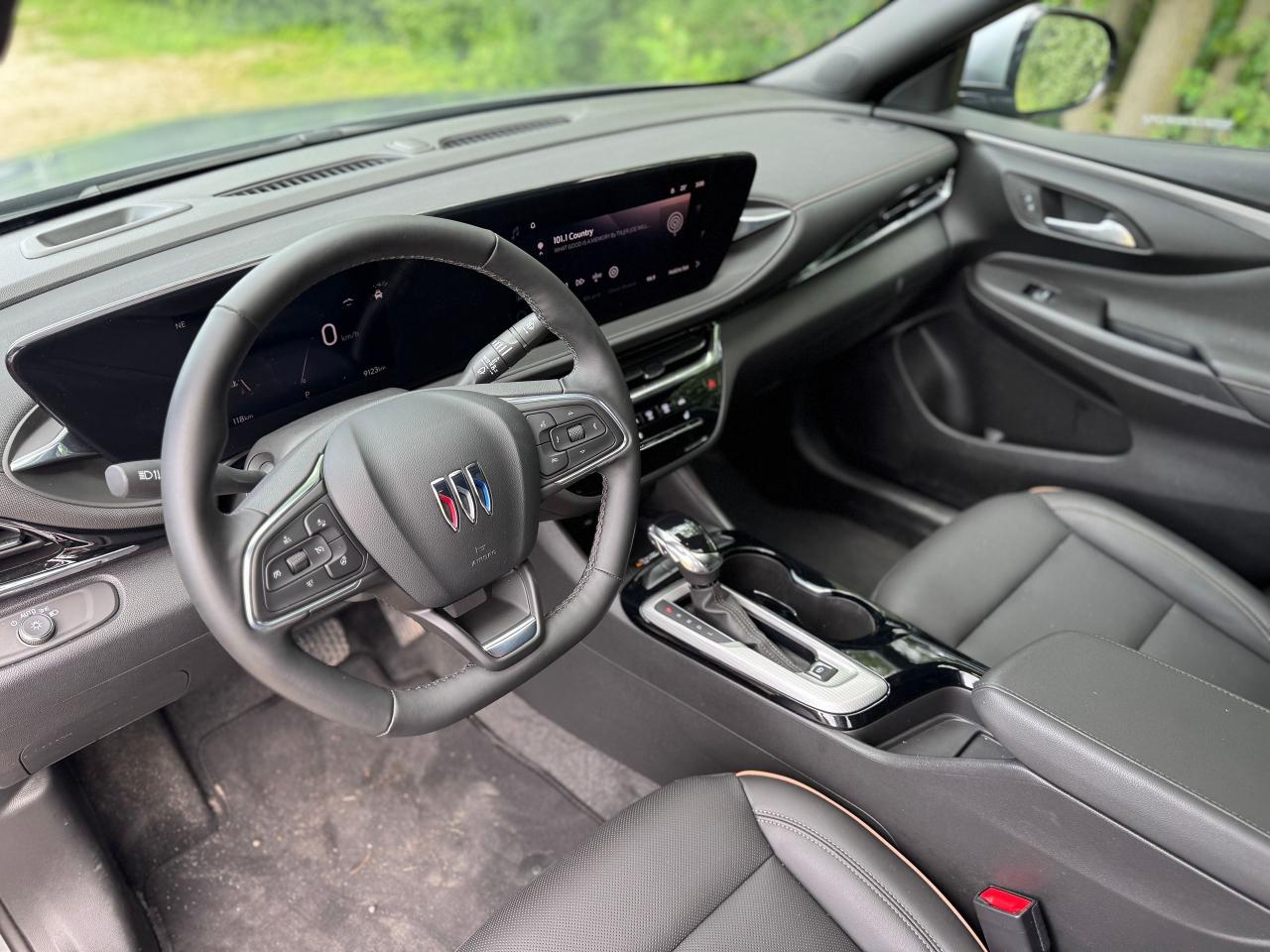 2025 Buick Envista Avenir - Photo #30