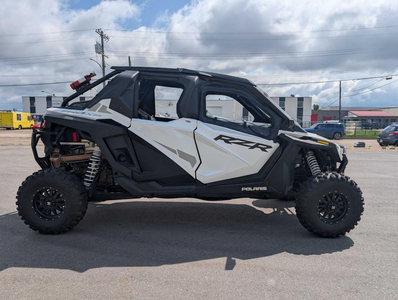 2022 Polaris RZR XP 4 PRO SPORT - Photo #5