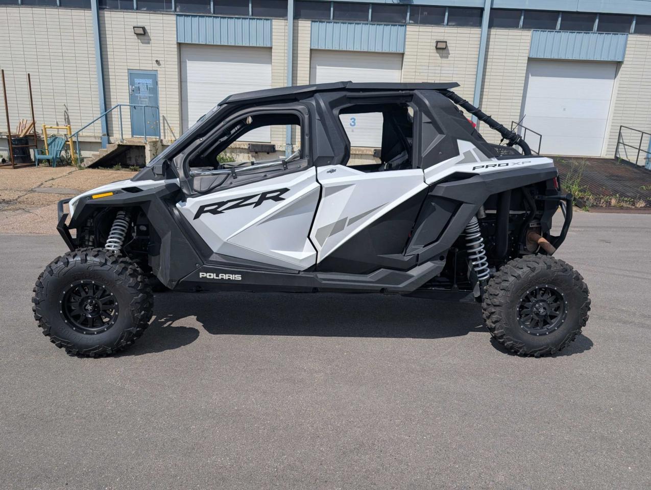 2022 Polaris RZR XP 4 PRO SPORT - Photo #2