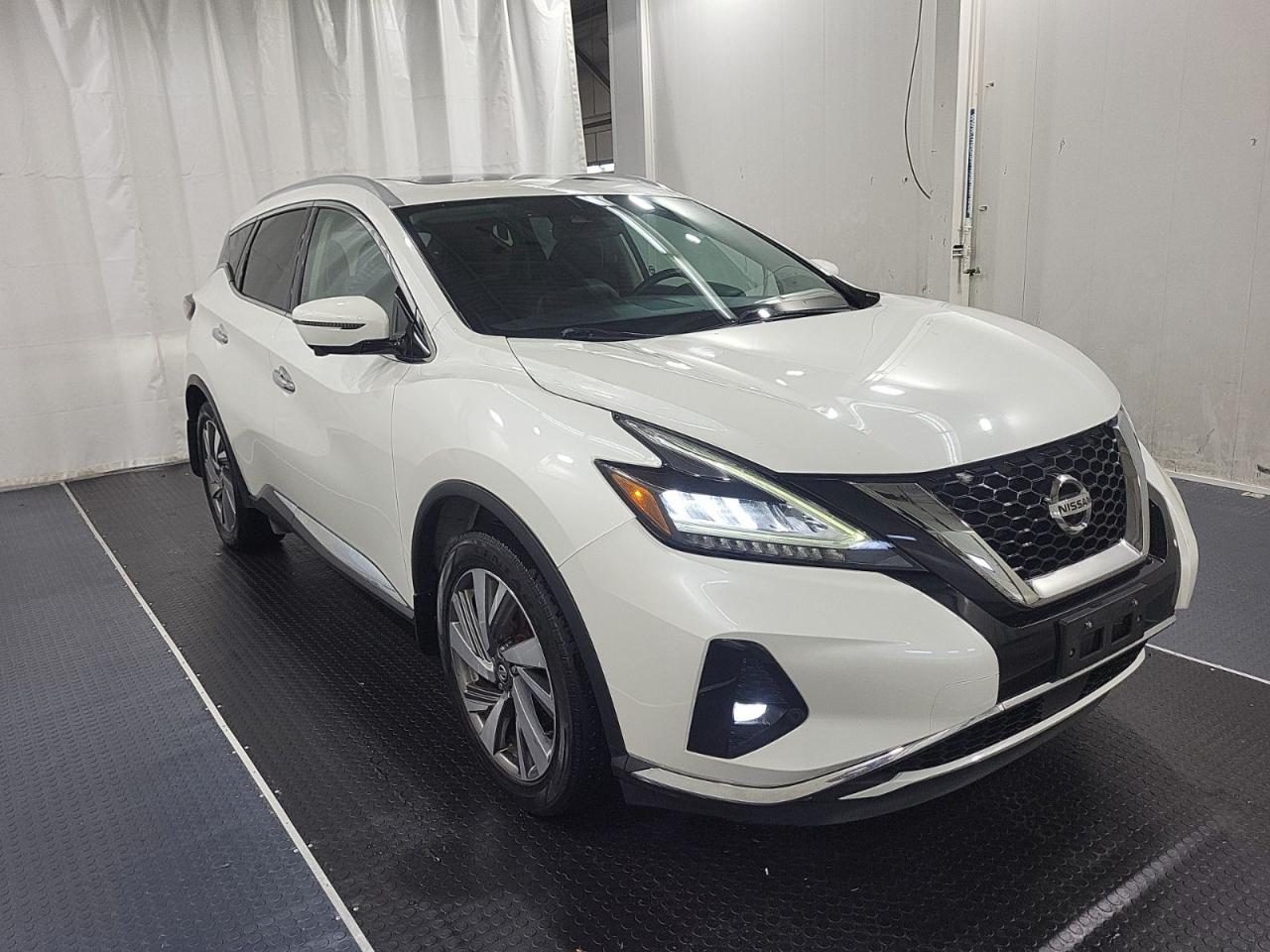 Used 2020 Nissan Murano SL AWD Pearl White Leather / Pano Roof / Navi for sale in Mississauga, ON
