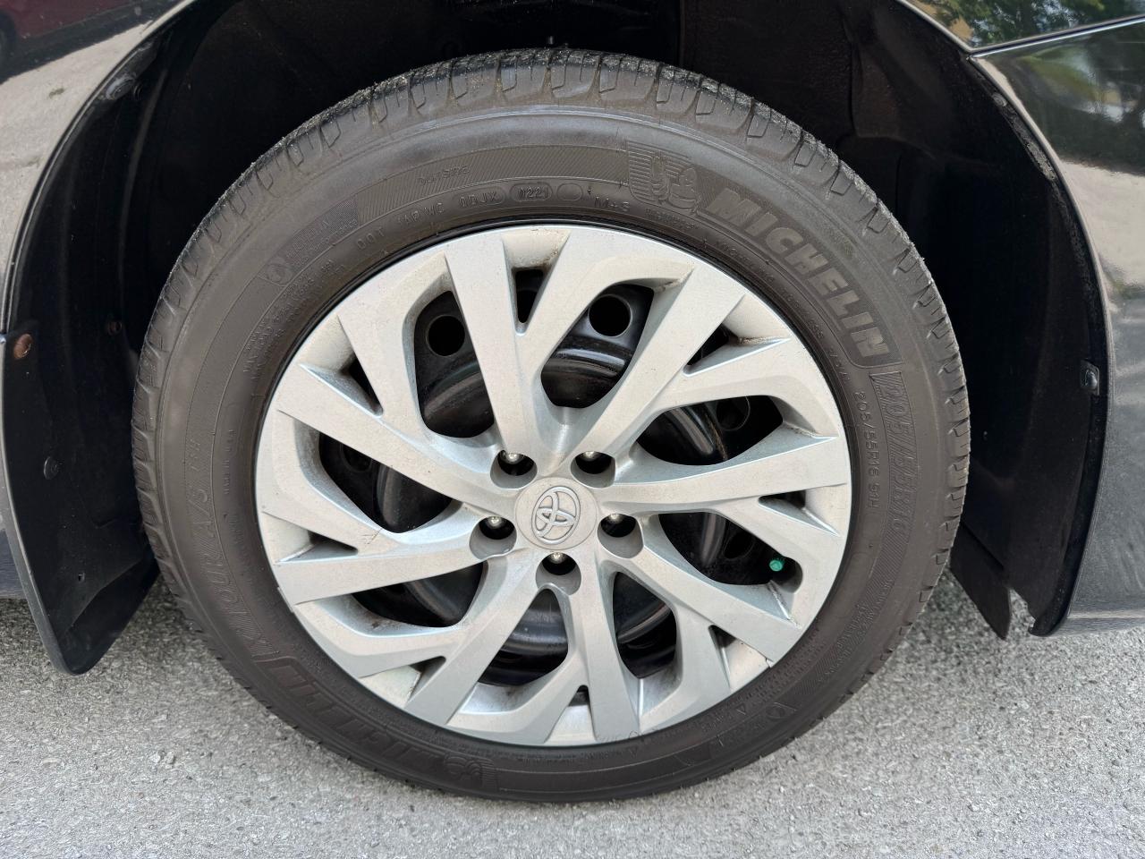 2012 Toyota Matrix  - Photo #19