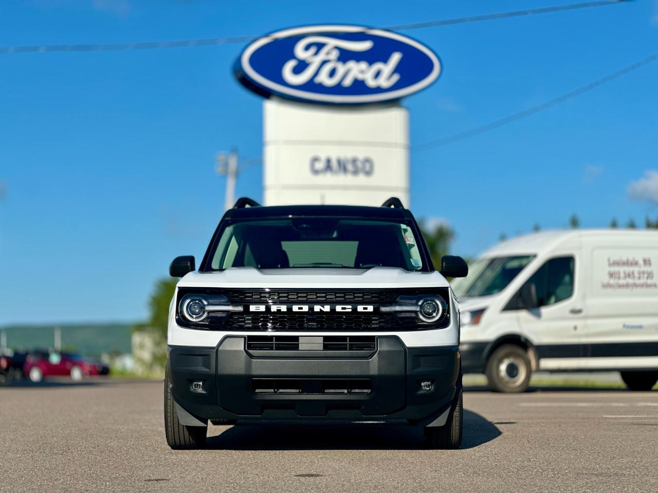 2025 Ford Bronco Sport Outer Banks 4X4 Photo1