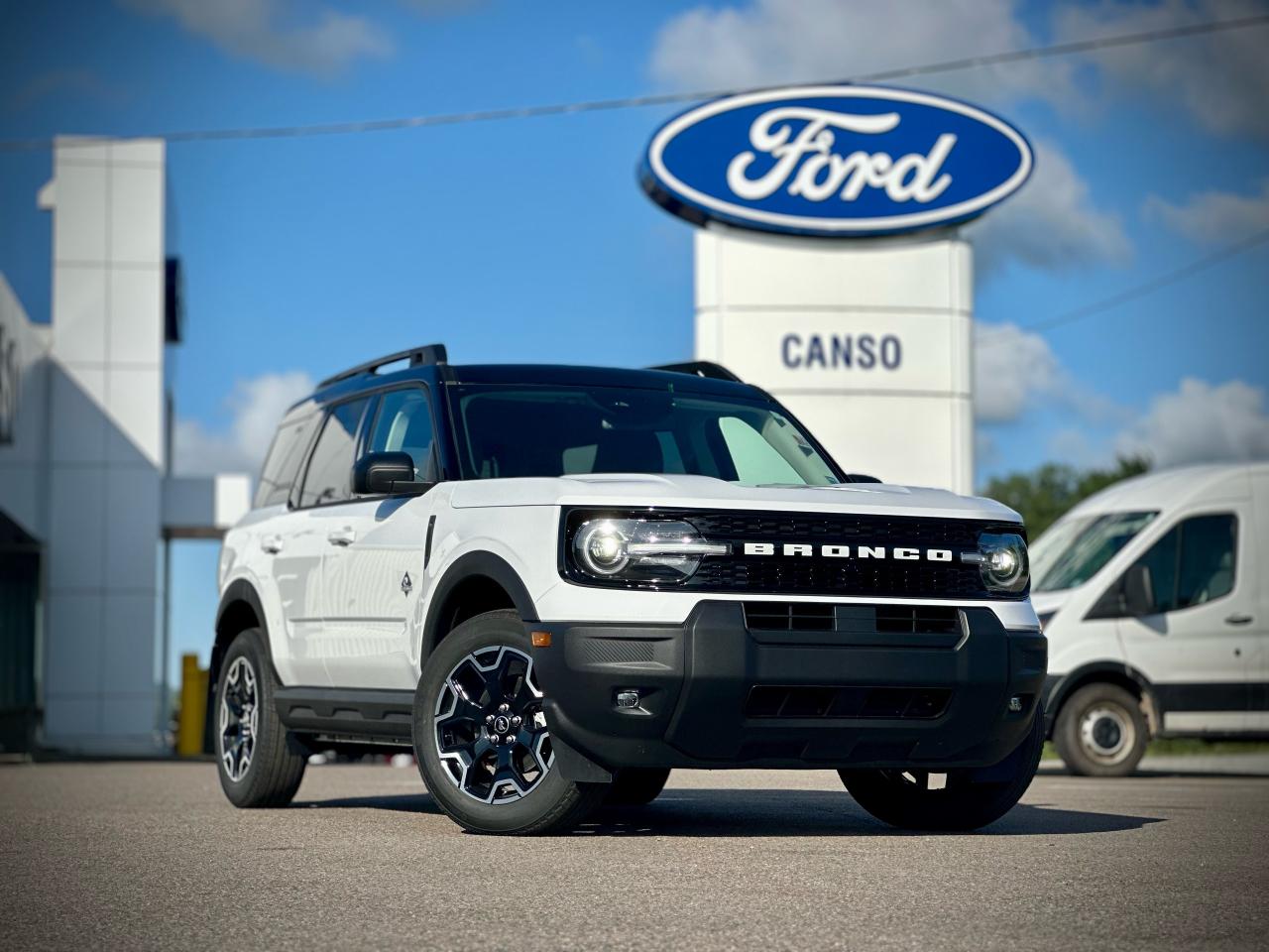 2025 Ford Bronco Sport Outer Banks 4X4 Photo0