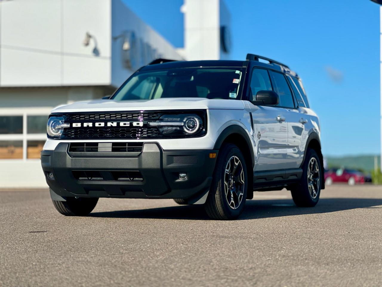 2025 Ford Bronco Sport Outer Banks 4X4 Photo2