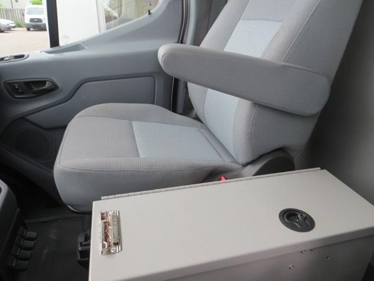 2018 Ford Transit CERTIFIED, 3.7L, SHELVES, DROP DOWN LADDER RACKS - Photo #16