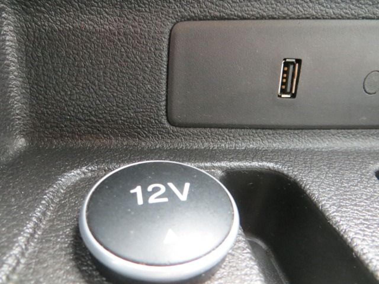 2018 Ford Transit CERTIFIED, 3.7L, SHELVES, DROP DOWN LADDER RACKS - Photo #18