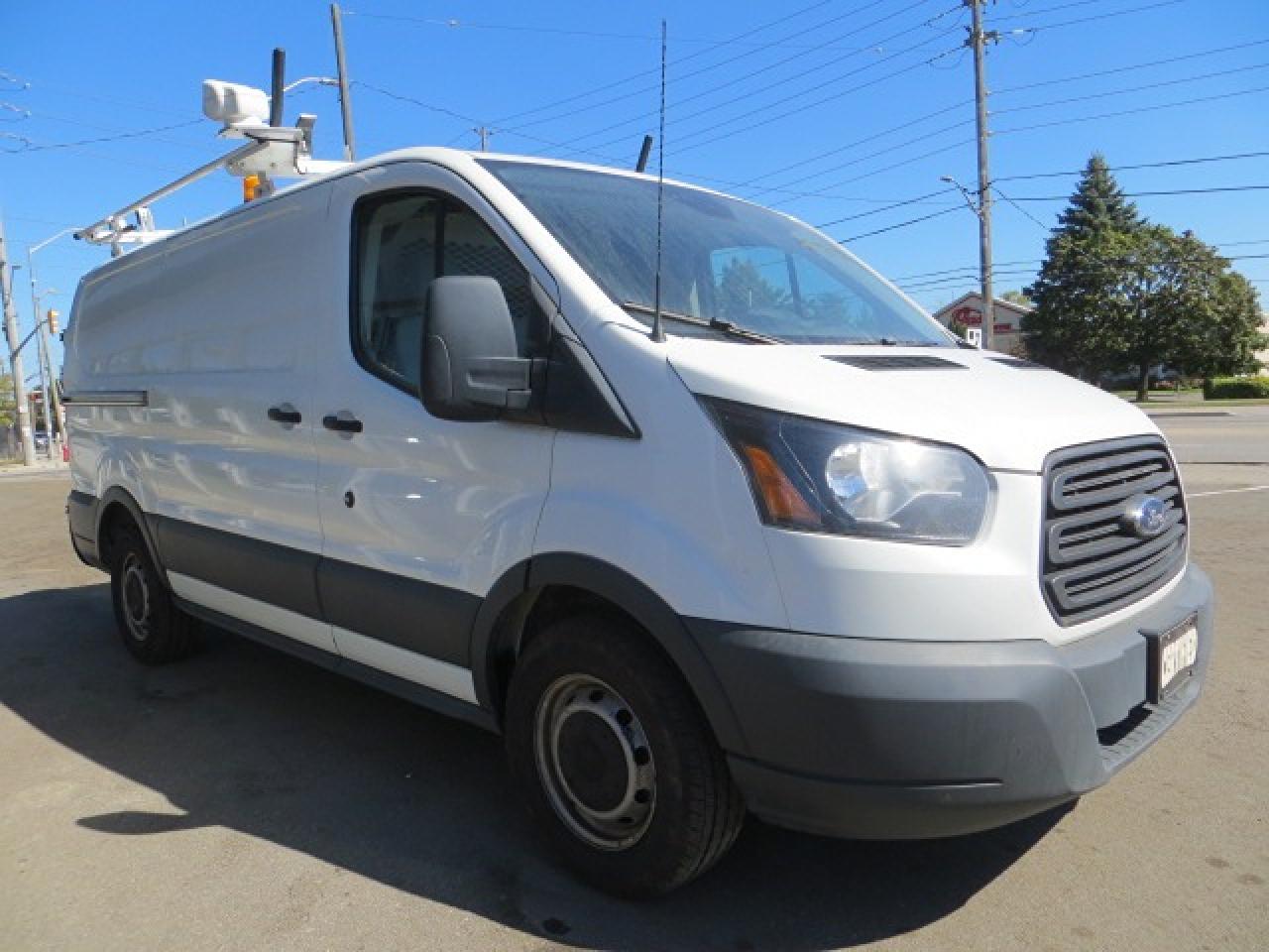 2018 Ford Transit CERTIFIED, 3.7L, SHELVES, ladder racks, dvider - Photo #4