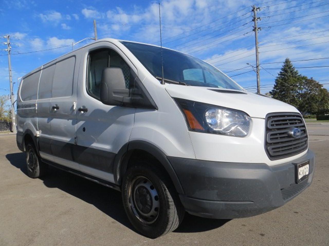 2018 Ford Transit CERTIFIED, 3.7L, SHELVES, dvider Photo3