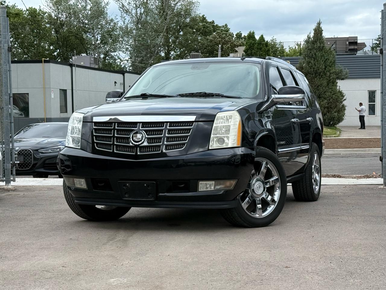 Used 2008 Cadillac Escalade AWD for sale in Oakville, ON
