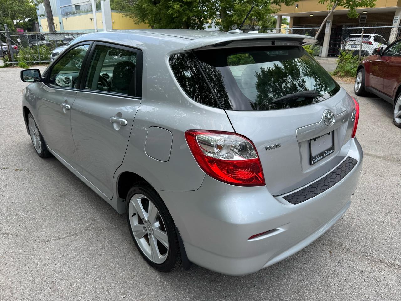 2010 Toyota Matrix XR - Photo #3