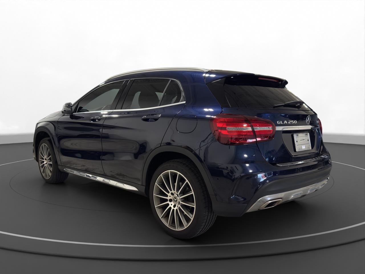 2019 Mercedes-Benz GLA 250 GLA 250 - Photo #5