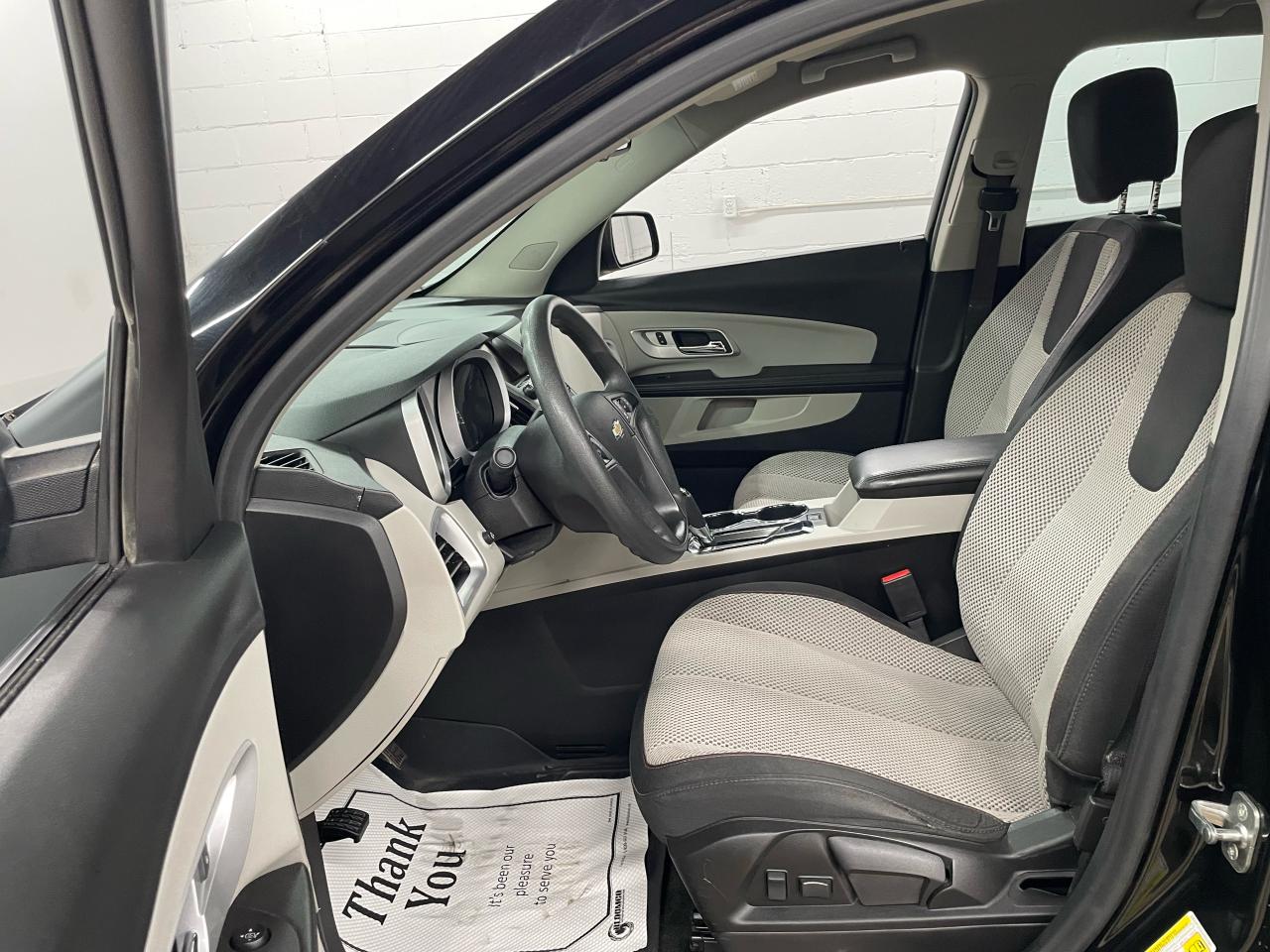 2017 Chevrolet Equinox AWD 4DR LS W/1LS Photo17