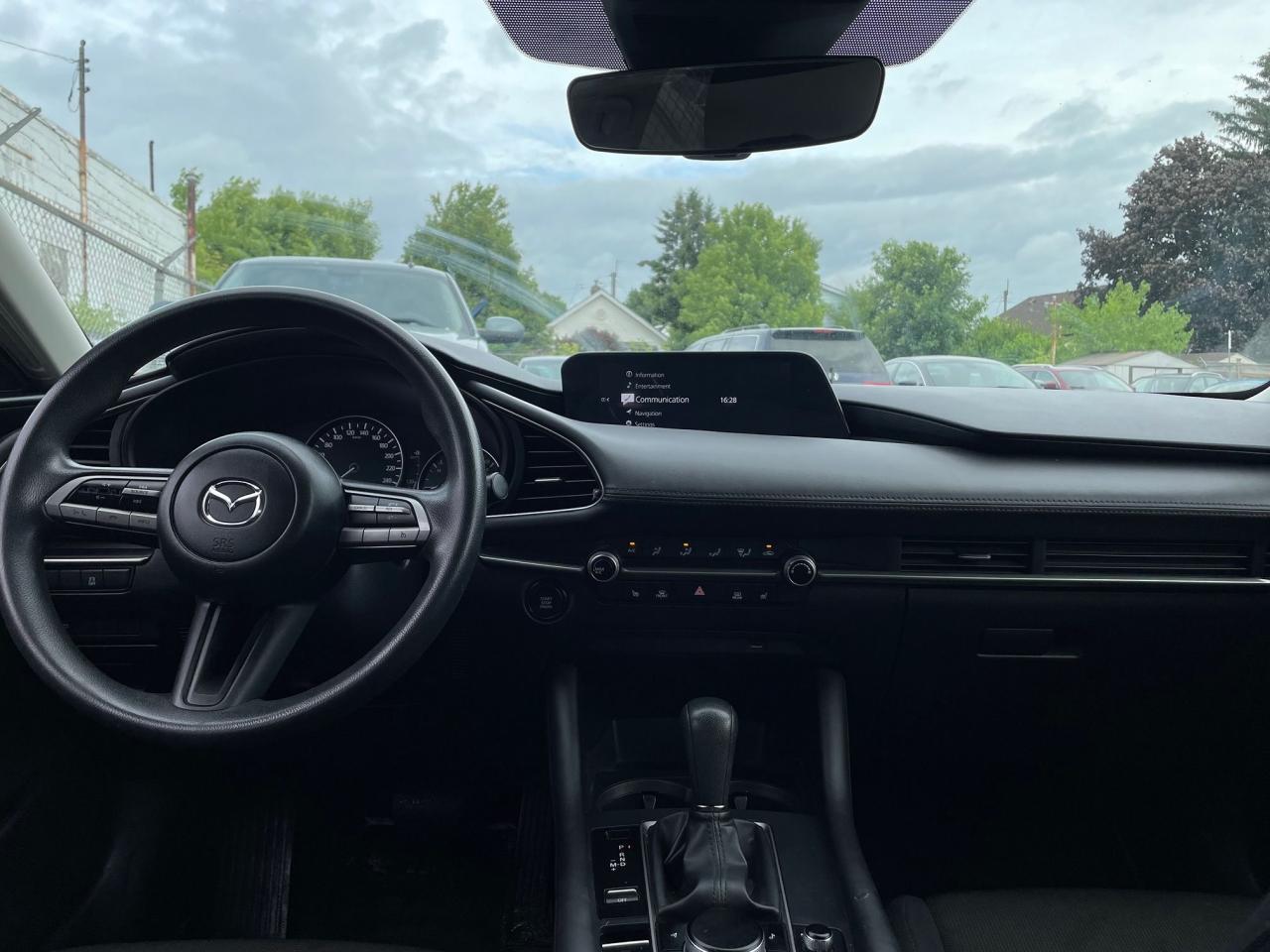 2019 Mazda MAZDA3 GX *REMOTE START, BACKUP CAM, HEATED SEATS* - Photo #7