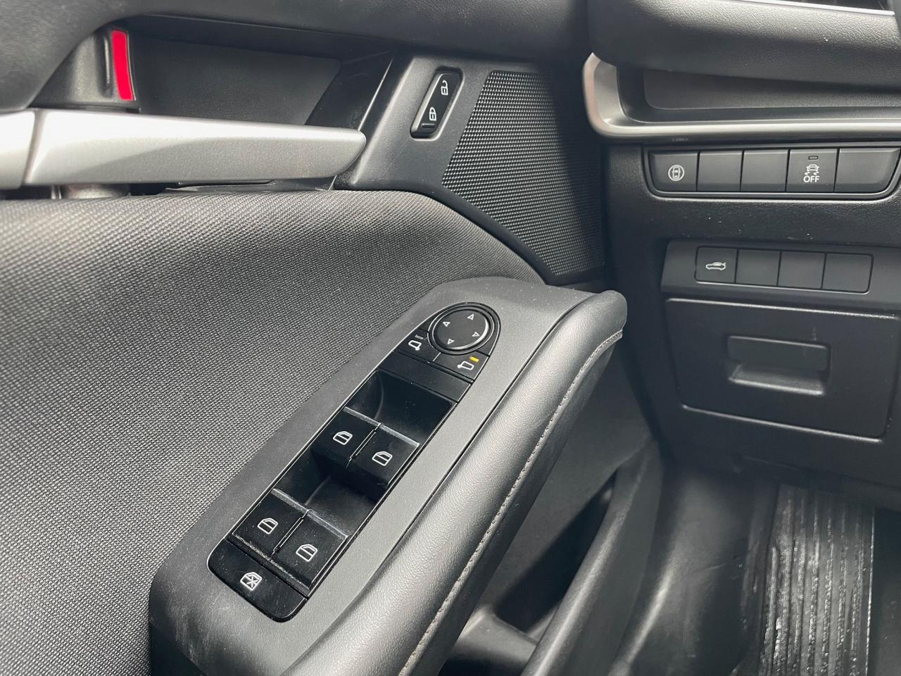 2019 Mazda MAZDA3 GX *REMOTE START, BACKUP CAM, HEATED SEATS* - Photo #8