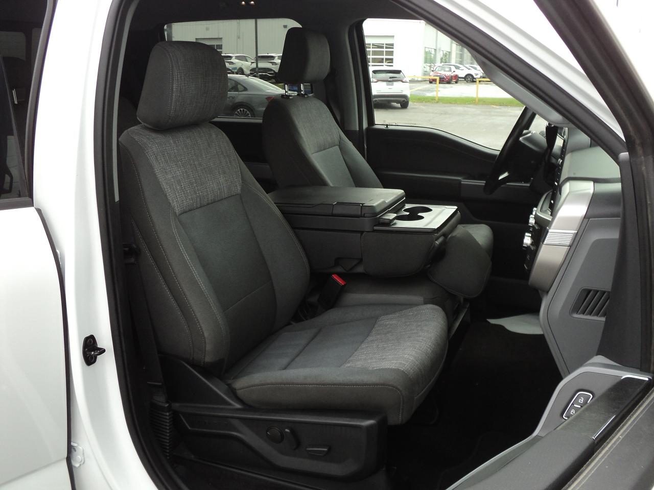2022 Ford F-150 XLT SuperCrew XTR 4WD 5.0L8cyl 6.5' Box HeatedSeat - Photo #14