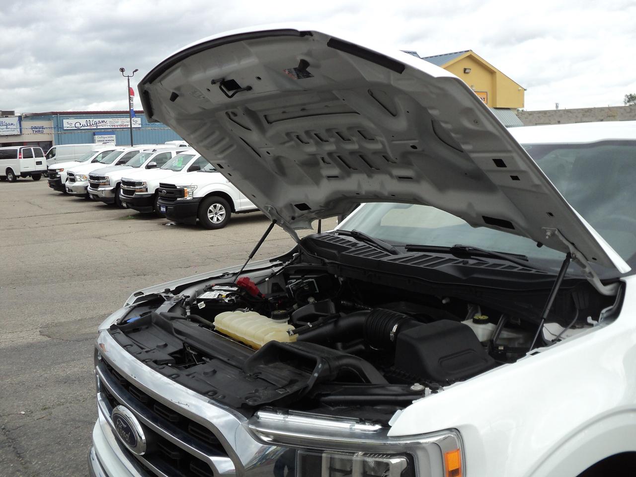2022 Ford F-150 XLT SuperCrew XTR 4WD 5.0L8cyl 6.5' Box HeatedSeat - Photo #40