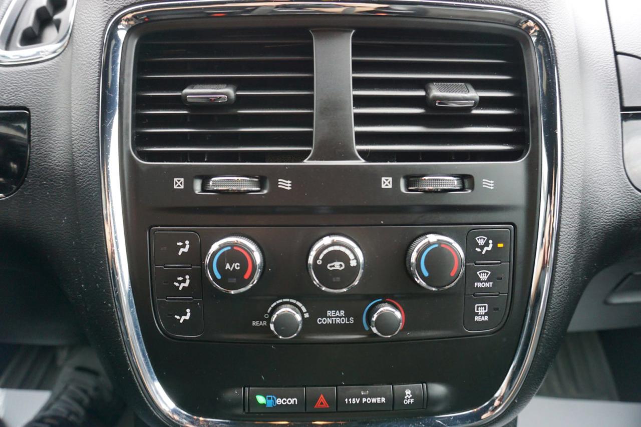 2019 Dodge Grand Caravan SXT-35th ANNIVERSARY PKG CERTIFIED *1 OWNER*ACCIDENT FREE* CAMERA BLUETOOTH LEATHER CRUISE ALLOYS - Photo #24