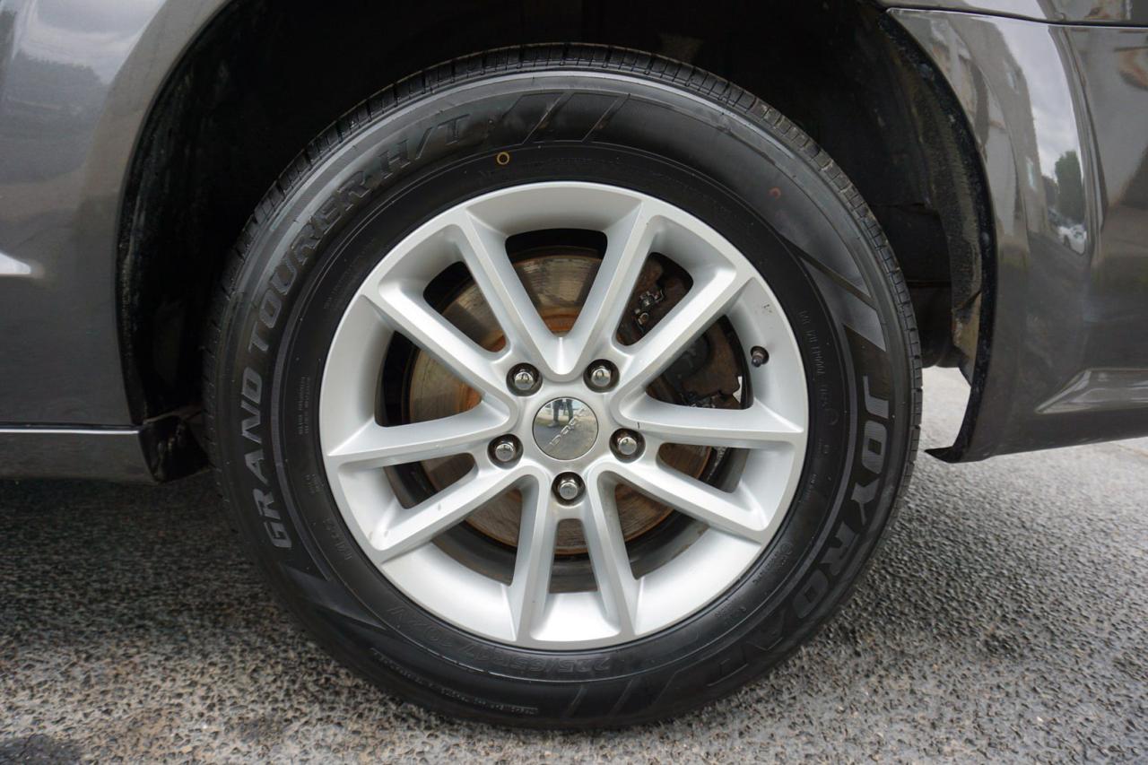2019 Dodge Grand Caravan SXT-35th ANNIVERSARY PKG CERTIFIED *1 OWNER*ACCIDENT FREE* CAMERA BLUETOOTH LEATHER CRUISE ALLOYS - Photo #33