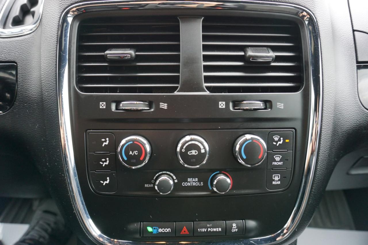 2019 Dodge Grand Caravan SXT-35th ANNIVERSARY PKG CERTIFIED *1 OWNER*ACCIDENT FREE* CAMERA BLUETOOTH LEATHER CRUISE ALLOYS - Photo #24