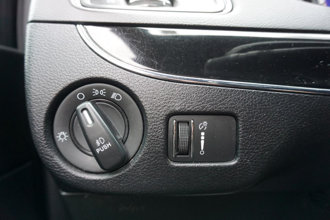 2019 Dodge Grand Caravan SXT-35th ANNIVERSARY PKG CERTIFIED *1 OWNER*ACCIDENT FREE* CAMERA BLUETOOTH LEATHER CRUISE ALLOYS - Photo #25