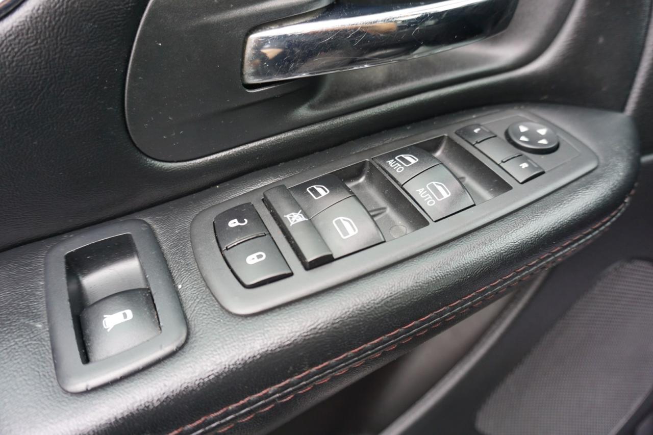 2019 Dodge Grand Caravan SXT-35th ANNIVERSARY PKG CERTIFIED *1 OWNER*ACCIDENT FREE* CAMERA BLUETOOTH LEATHER CRUISE ALLOYS - Photo #27